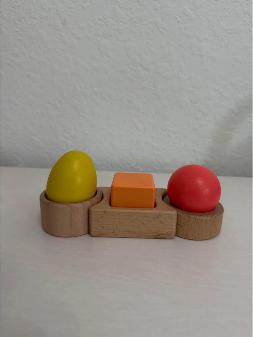 • Baby • Lovevery  Montessori Nesting Shapes, 9+ Months